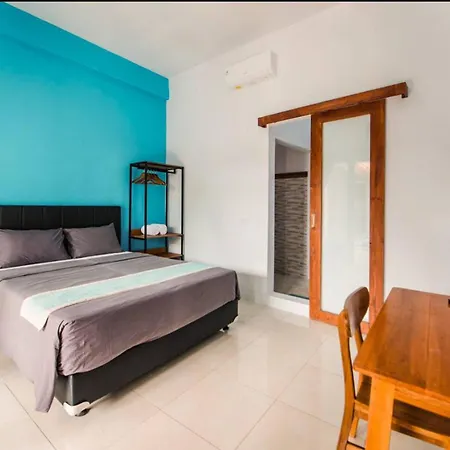 Greek House: Room W/Desk And Shared Pool&Kitchen/6