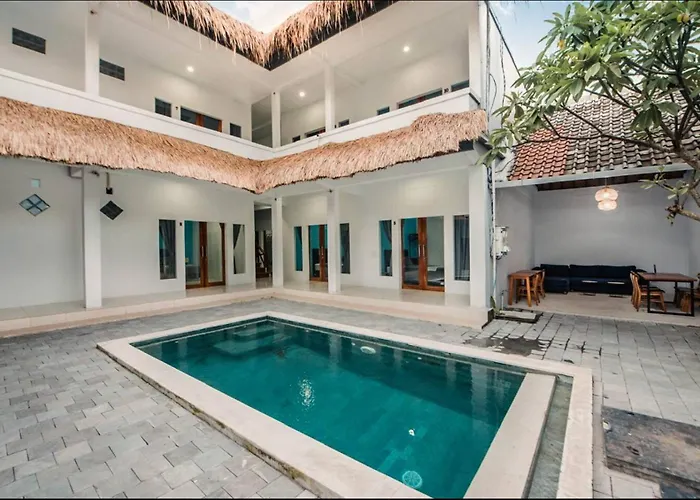 Greek House: W/desk And Shared Pool&kitchen/6